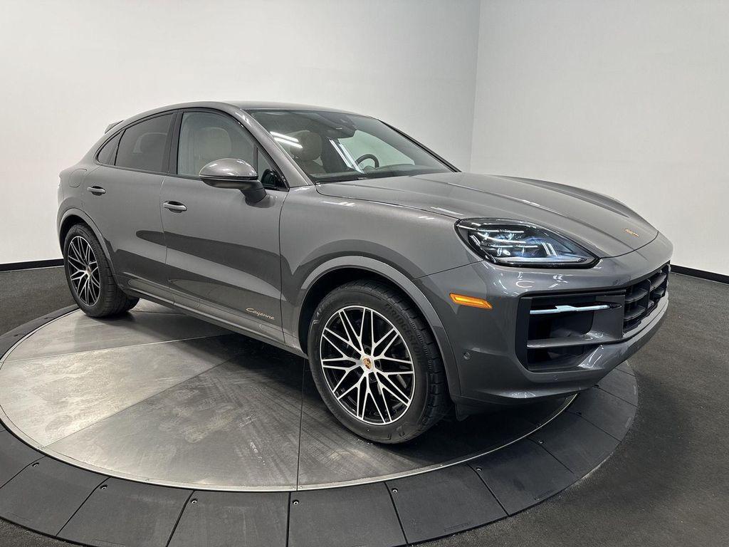 used 2025 Porsche Cayenne car, priced at $99,900