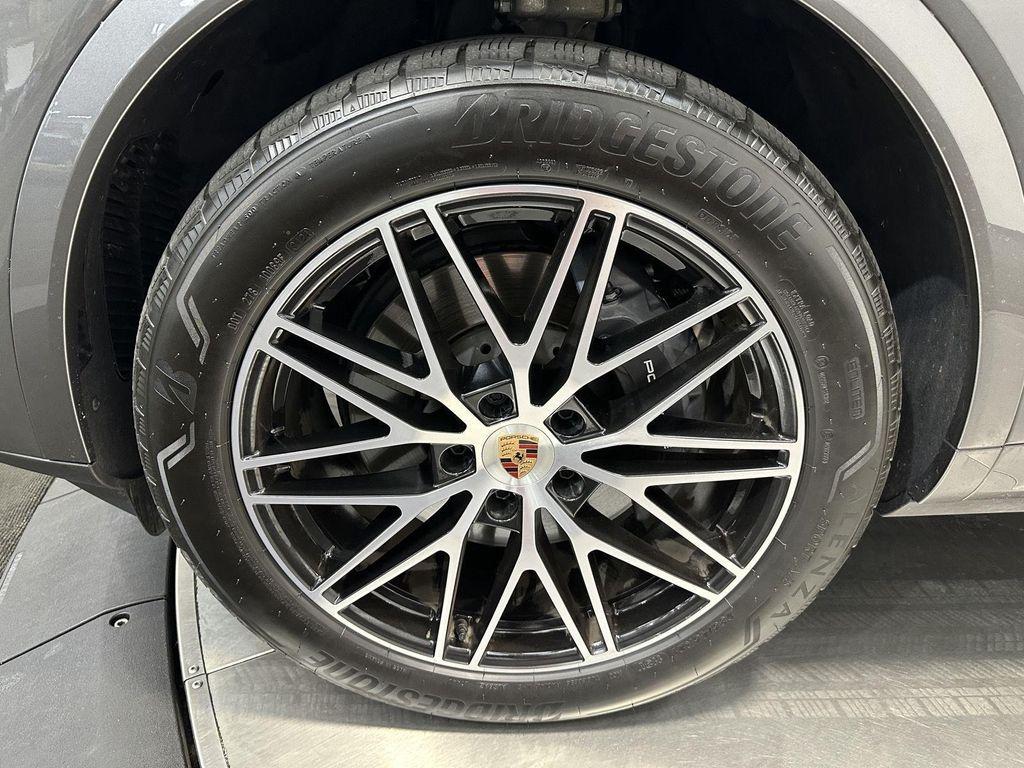 used 2025 Porsche Cayenne car, priced at $99,900