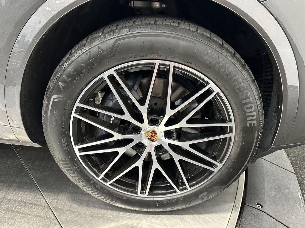 used 2025 Porsche Cayenne car, priced at $99,900
