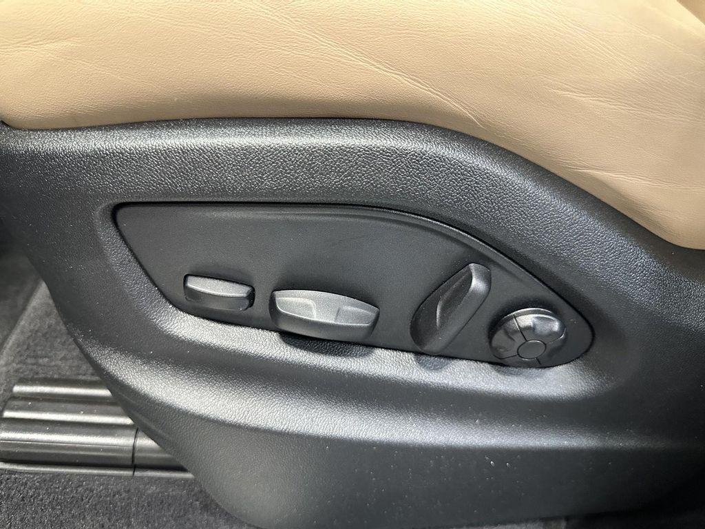 used 2025 Porsche Cayenne car, priced at $99,900
