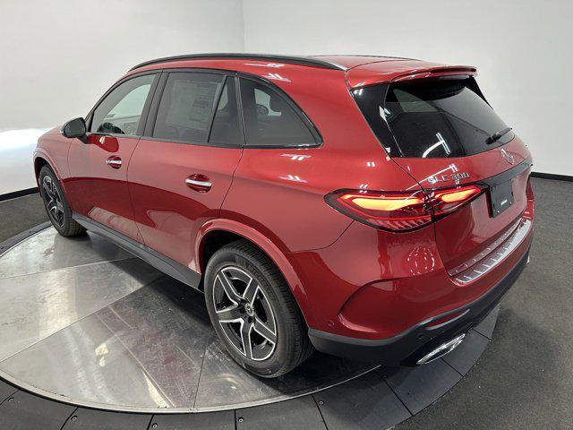 new 2024 Mercedes-Benz GLC 300 car, priced at $59,790