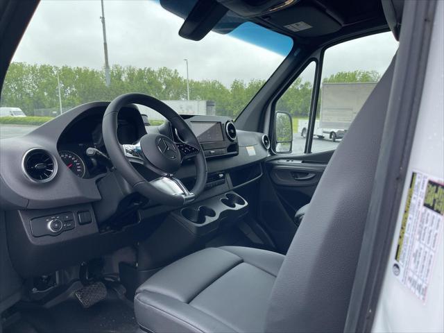 new 2025 Mercedes-Benz Sprinter 2500 car, priced at $65,974