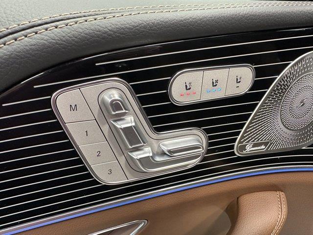 new 2025 Mercedes-Benz GLS 450 car, priced at $104,540