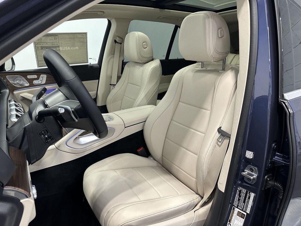 new 2025 Mercedes-Benz GLE 350 car, priced at $77,520