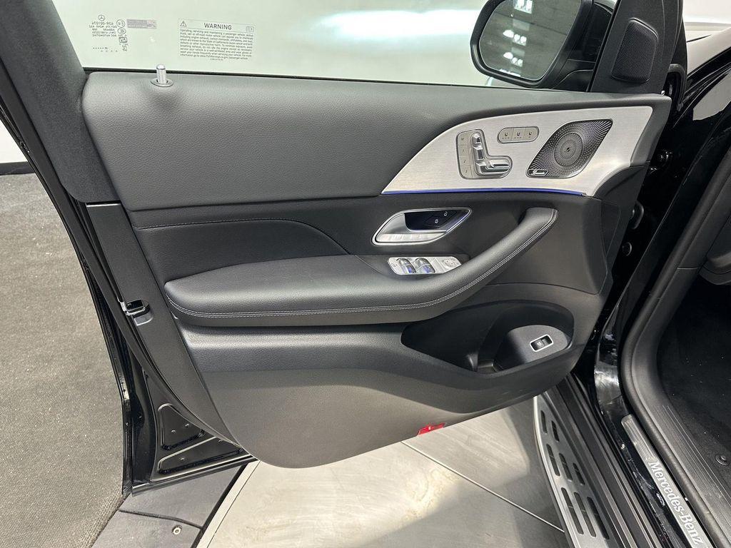 new 2026 Mercedes-Benz GLE 450 car, priced at $83,930