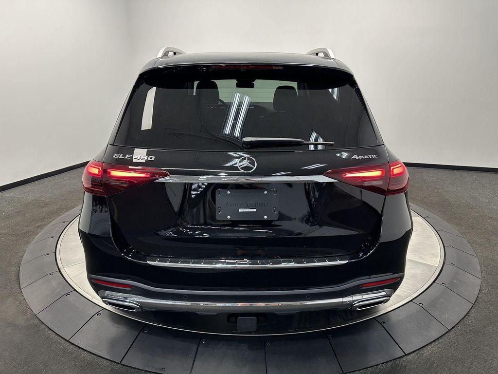 new 2026 Mercedes-Benz GLE 450 car, priced at $83,930