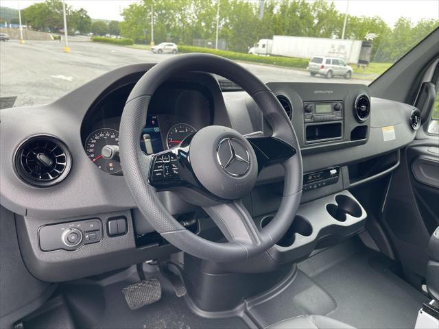 new 2025 Mercedes-Benz Sprinter 2500 car, priced at $60,183