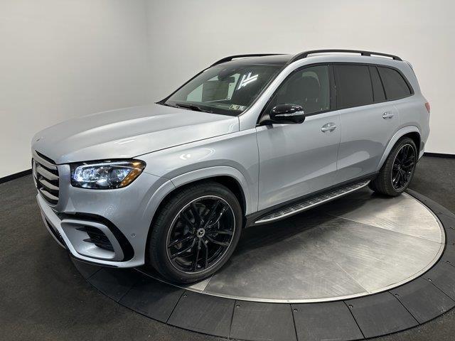 new 2025 Mercedes-Benz GLS 580 car, priced at $124,800