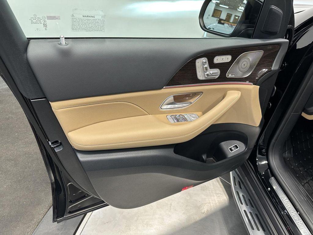 used 2025 Mercedes-Benz GLE 350 car, priced at $67,400