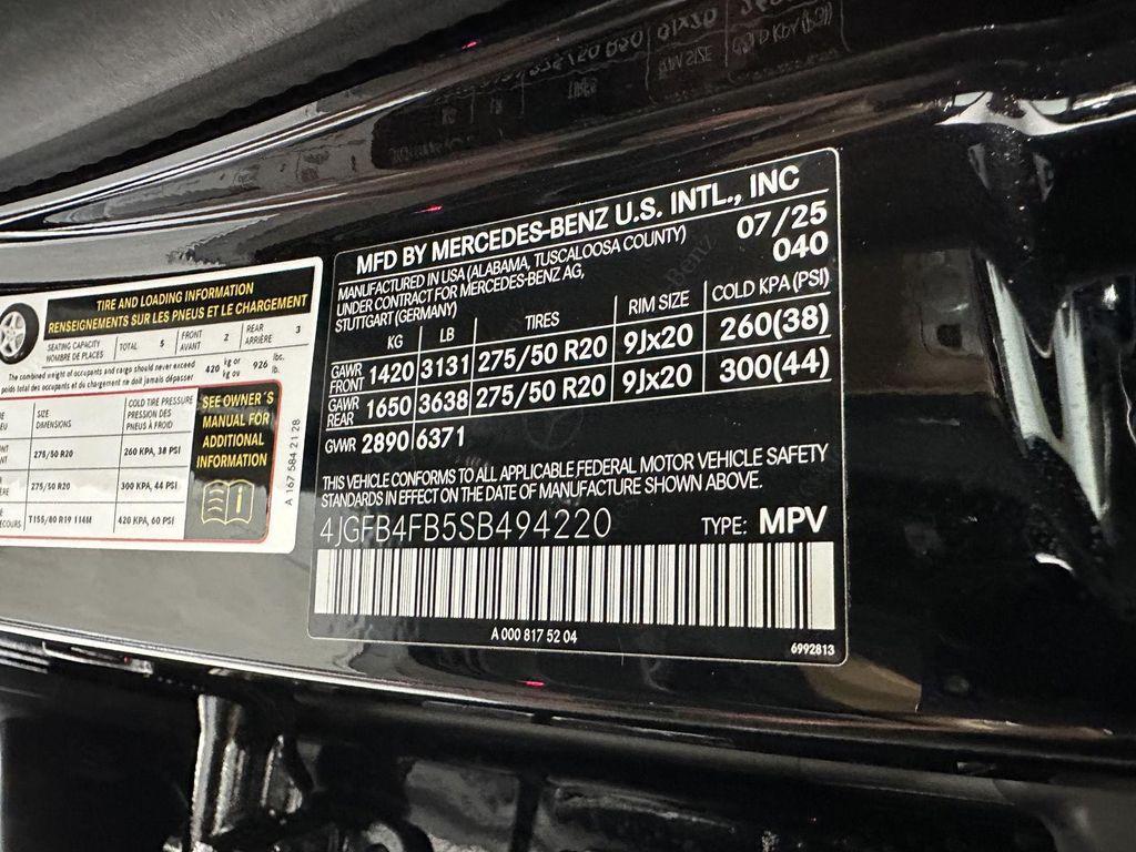 used 2025 Mercedes-Benz GLE 350 car, priced at $67,400