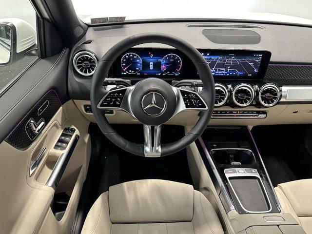 new 2025 Mercedes-Benz GLB 250 car, priced at $51,095