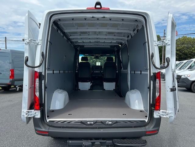 new 2025 Mercedes-Benz Sprinter 2500 car, priced at $52,269
