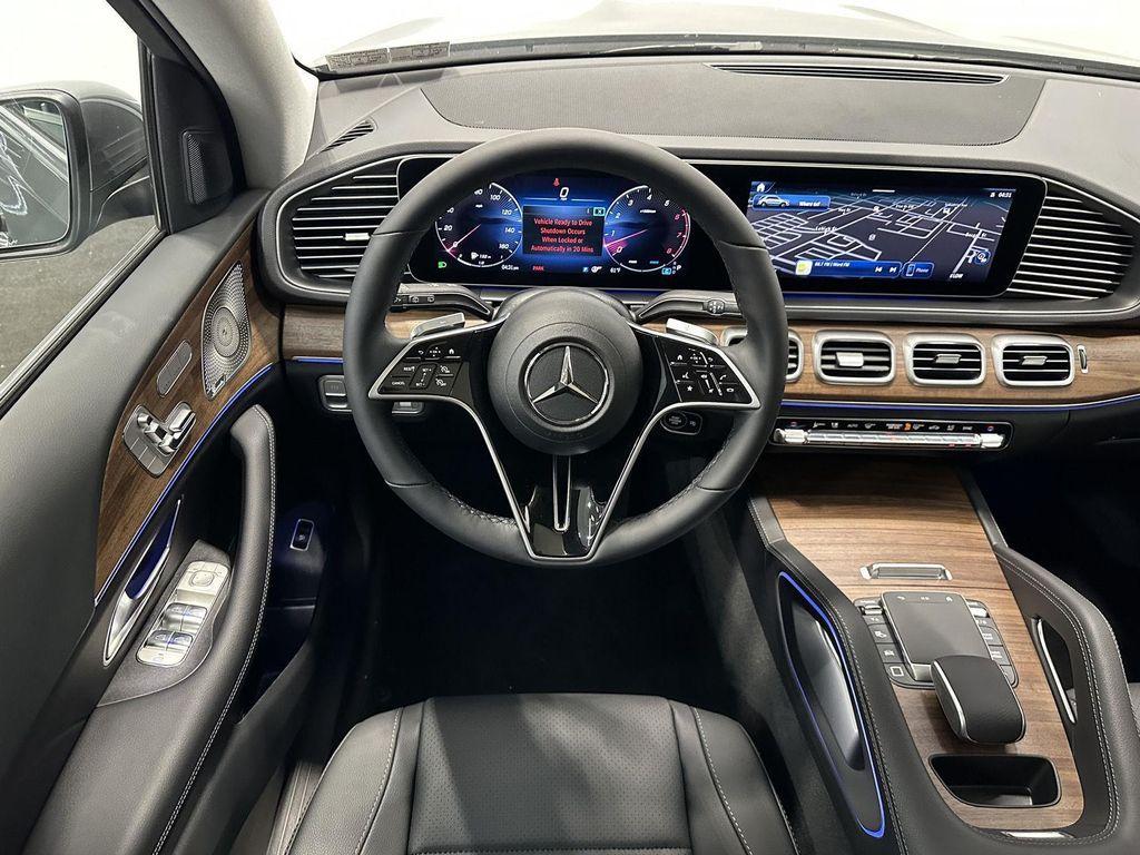 new 2026 Mercedes-Benz GLE 450 car, priced at $81,840