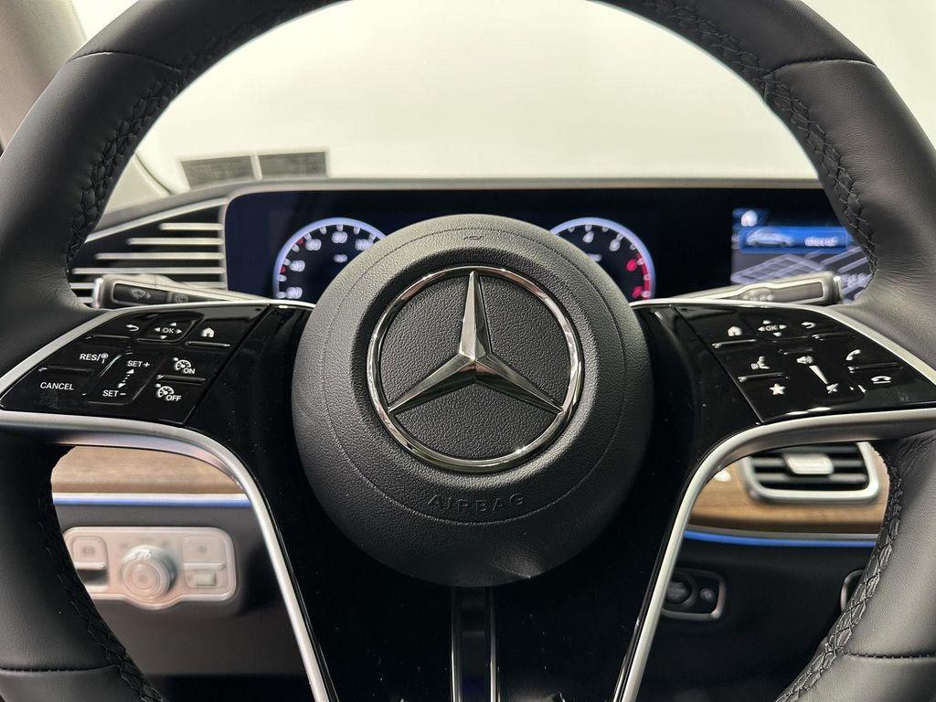 new 2026 Mercedes-Benz GLE 450 car, priced at $81,840