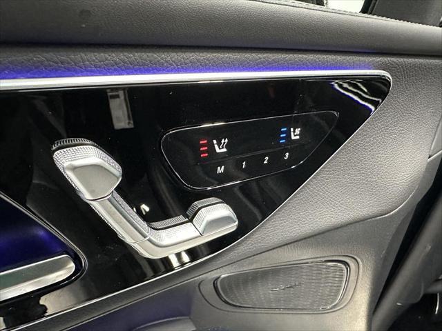 new 2025 Mercedes-Benz GLC 300 car, priced at $65,595