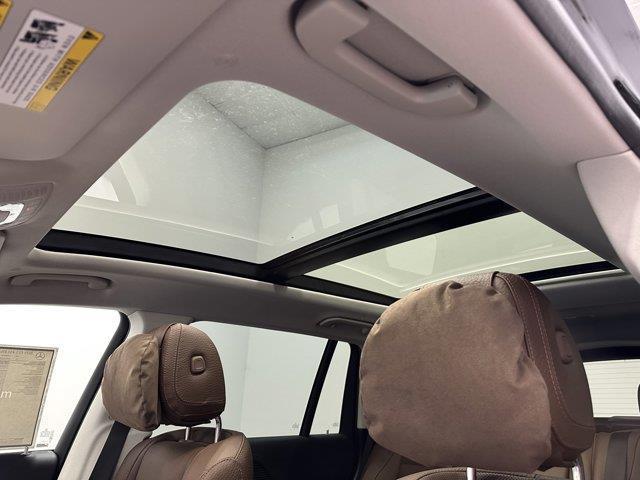 new 2025 Mercedes-Benz GLS 450 car, priced at $104,510