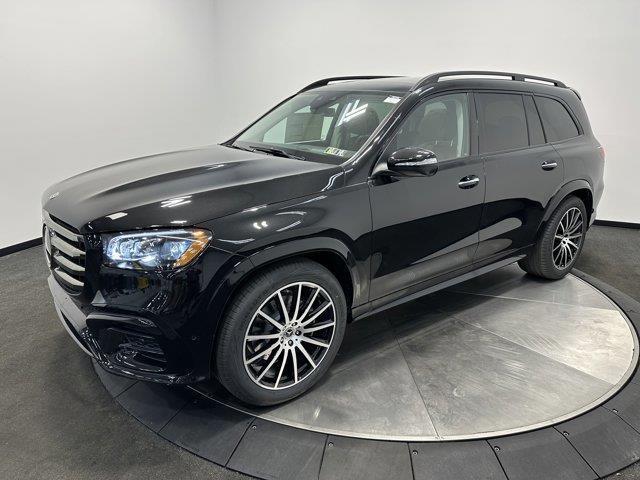 new 2025 Mercedes-Benz GLS 450 car, priced at $104,510