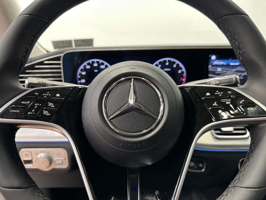 new 2026 Mercedes-Benz GLE 350 car, priced at $75,850