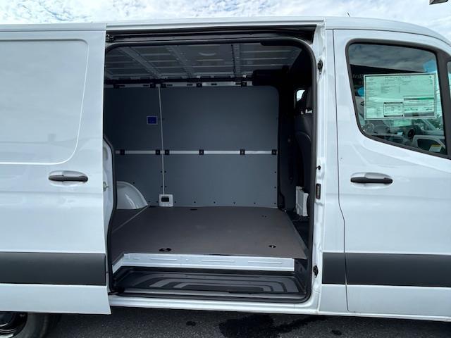 new 2025 Mercedes-Benz Sprinter 2500 car, priced at $52,269