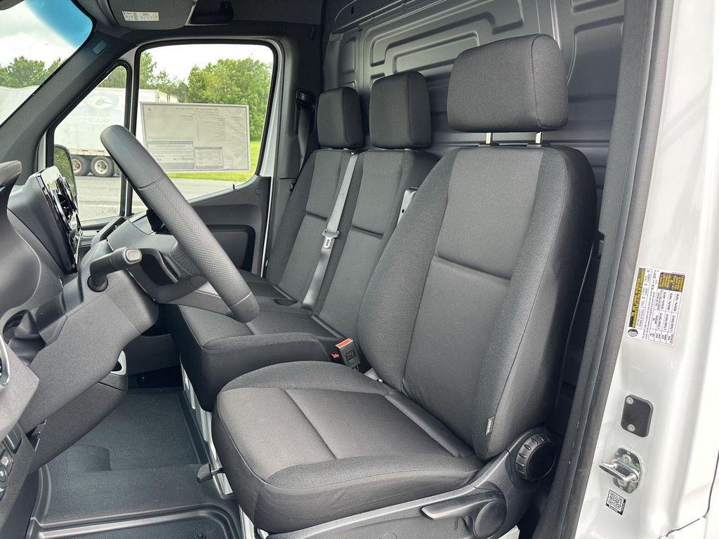 new 2025 Mercedes-Benz Sprinter 2500 car, priced at $73,223