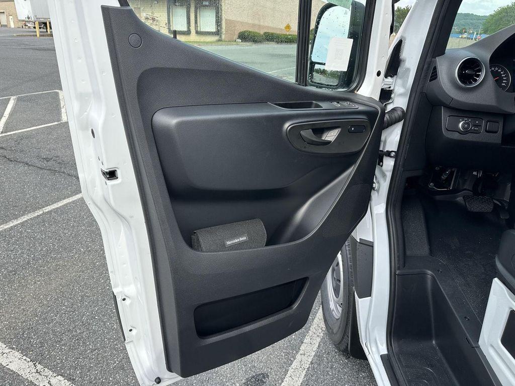 new 2025 Mercedes-Benz Sprinter 2500 car, priced at $73,223