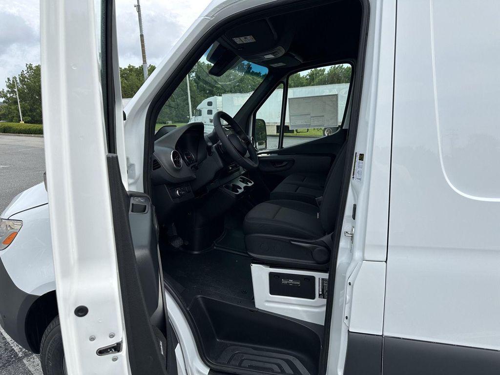 new 2025 Mercedes-Benz Sprinter 2500 car, priced at $73,223