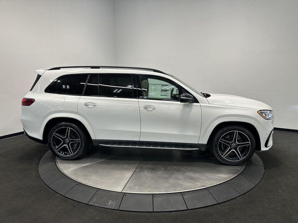 new 2025 Mercedes-Benz GLS 450 car, priced at $97,430