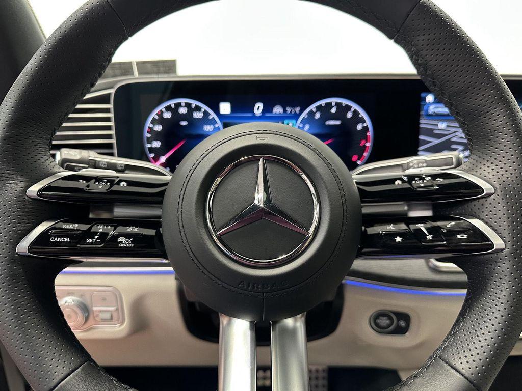 new 2025 Mercedes-Benz GLS 450 car, priced at $97,430