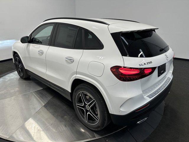 new 2025 Mercedes-Benz GLA 250 car, priced at $52,125