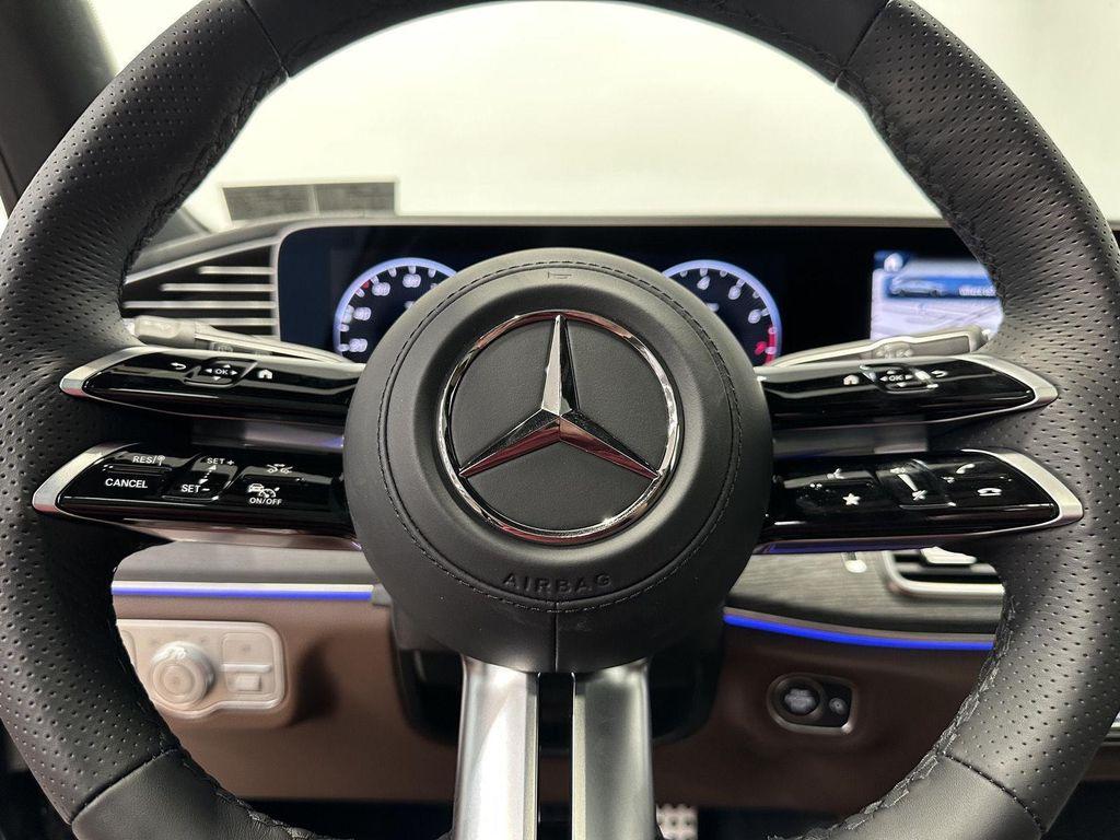new 2026 Mercedes-Benz GLS 450 car, priced at $98,560