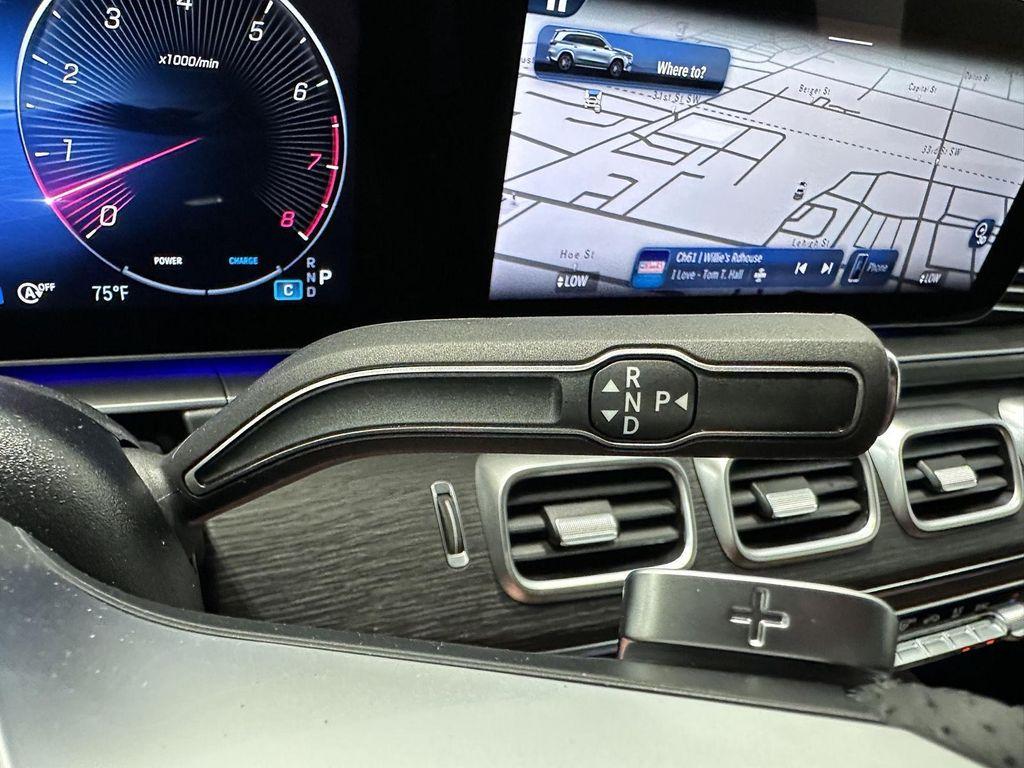 new 2026 Mercedes-Benz GLS 450 car, priced at $98,560