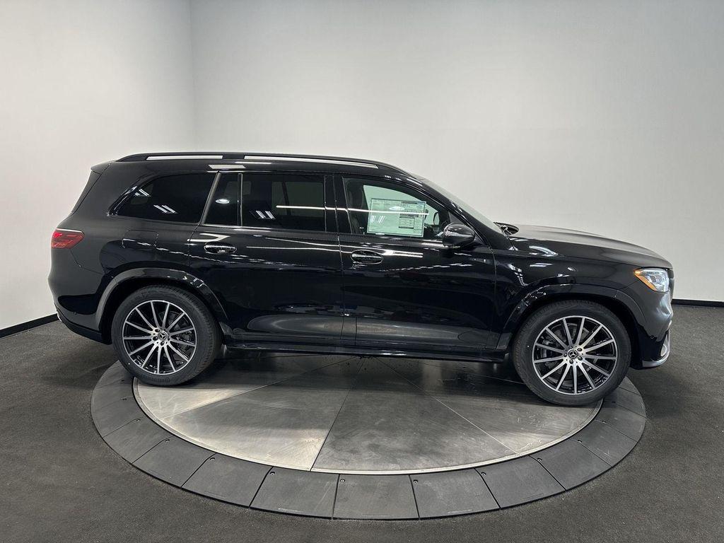 new 2026 Mercedes-Benz GLS 450 car, priced at $98,560
