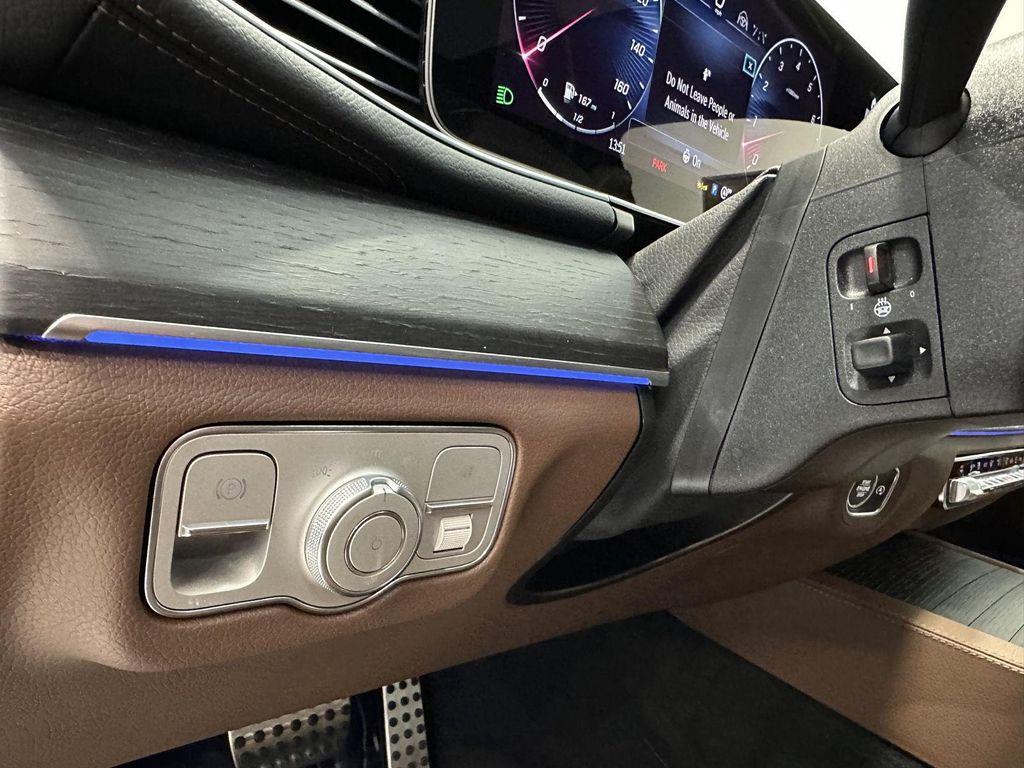 new 2026 Mercedes-Benz GLS 450 car, priced at $98,560