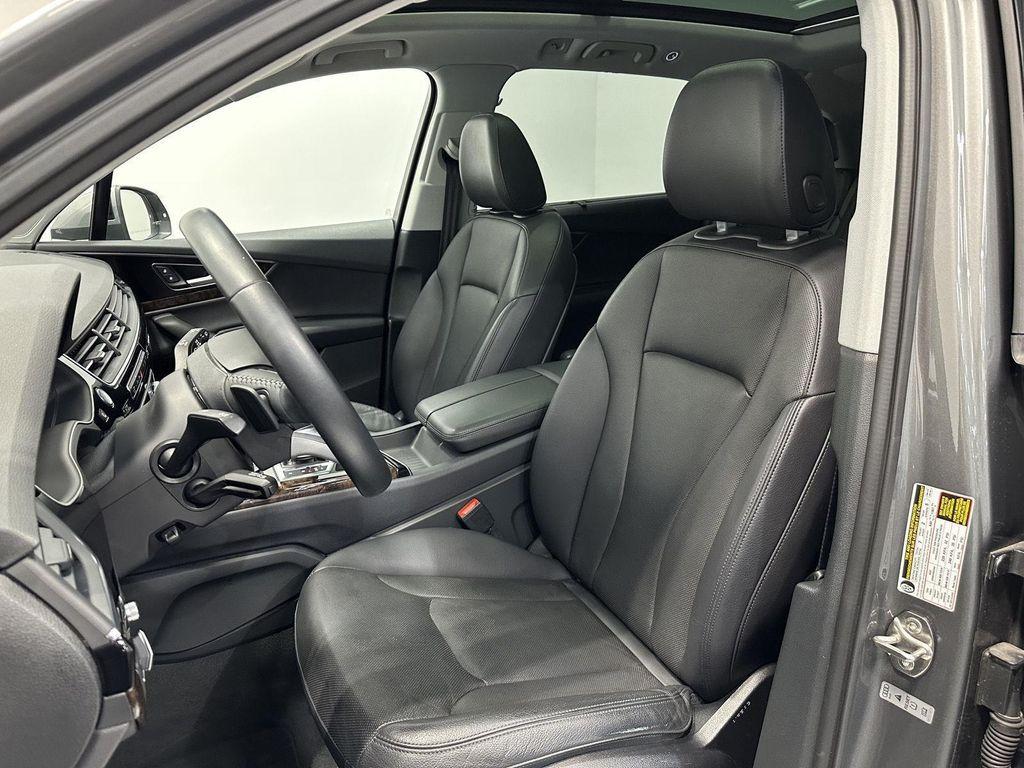 used 2017 Audi Q7 car, priced at $19,800