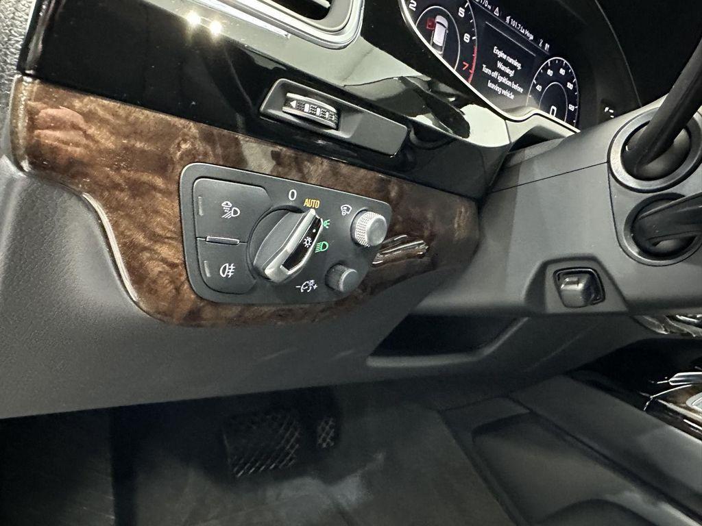 used 2017 Audi Q7 car, priced at $19,800
