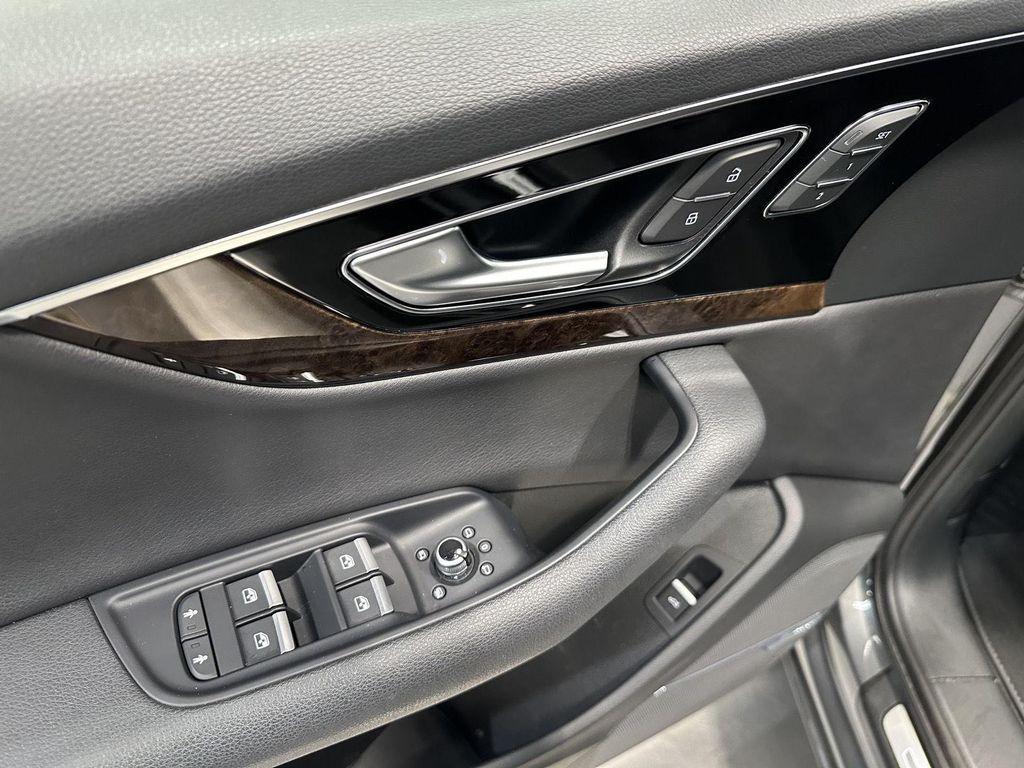 used 2017 Audi Q7 car, priced at $19,800