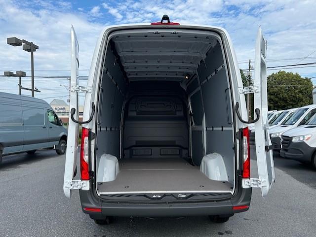 new 2025 Mercedes-Benz Sprinter 2500 car, priced at $58,814