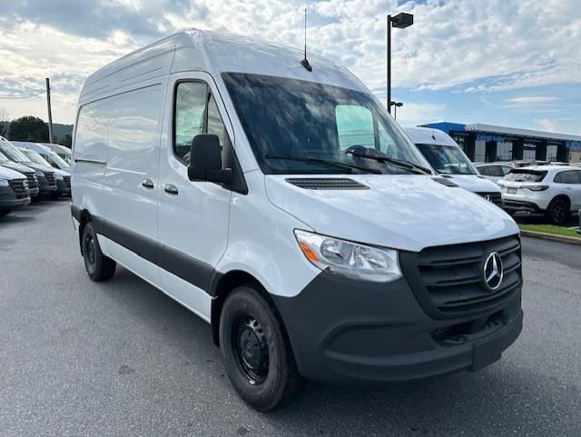 new 2025 Mercedes-Benz Sprinter 2500 car, priced at $58,814