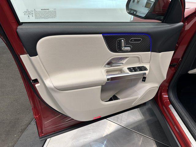 new 2025 Mercedes-Benz GLB 250 car, priced at $53,685