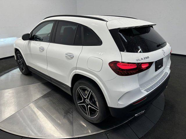 new 2025 Mercedes-Benz GLA 250 car, priced at $52,125