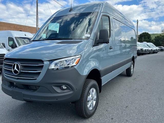 new 2025 Mercedes-Benz Sprinter 2500 car, priced at $73,900