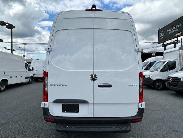 new 2025 Mercedes-Benz Sprinter 2500 car, priced at $57,700