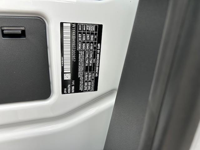 new 2025 Mercedes-Benz Sprinter 2500 car, priced at $52,269