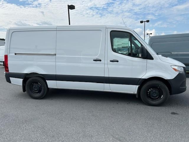 new 2025 Mercedes-Benz Sprinter 2500 car, priced at $52,269