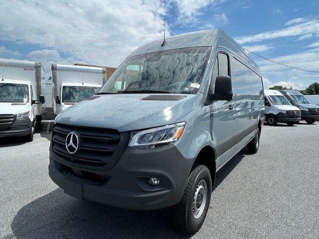 new 2025 Mercedes-Benz Sprinter 2500 car, priced at $79,697