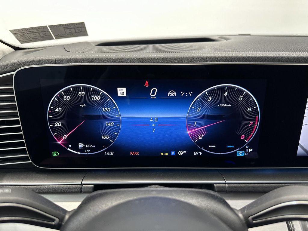 new 2026 Mercedes-Benz GLS 580 car, priced at $121,870