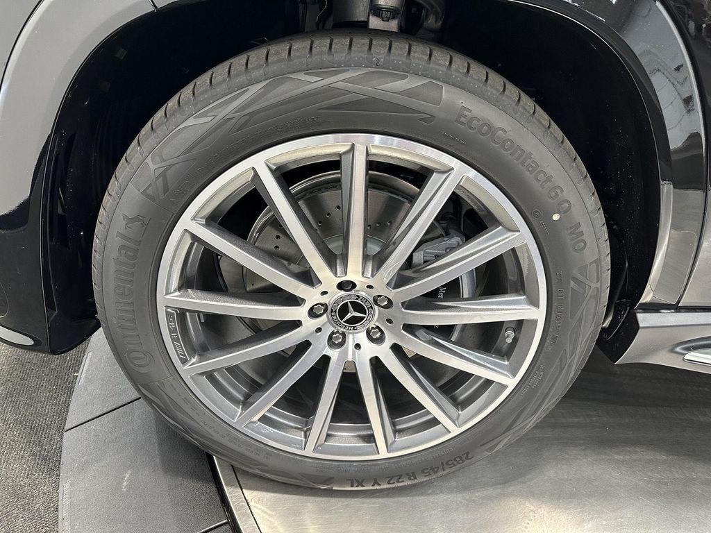 new 2026 Mercedes-Benz GLS 580 car, priced at $121,870