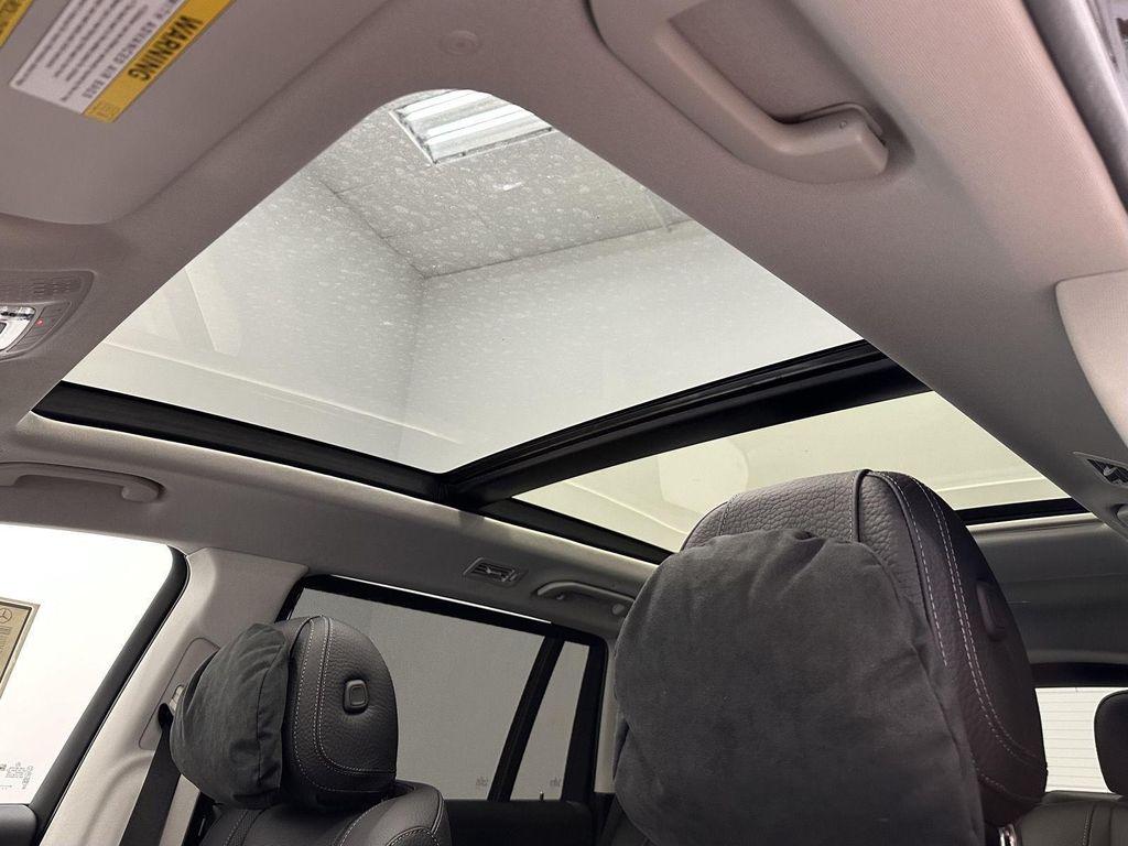 new 2026 Mercedes-Benz GLS 580 car, priced at $121,870