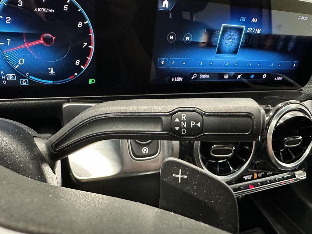 used 2021 Mercedes-Benz GLB 250 car, priced at $26,600