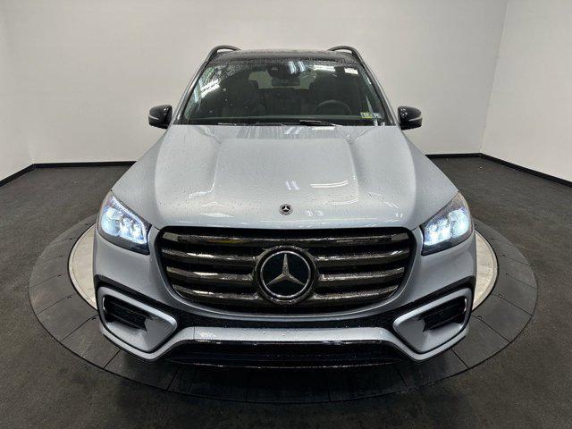 new 2025 Mercedes-Benz GLS 450 car, priced at $95,865